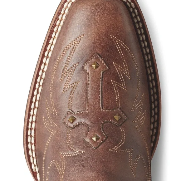 Ariat Yukon brown Legend Spirt boots, bradded cross design on toes. - Picture 6 of 14